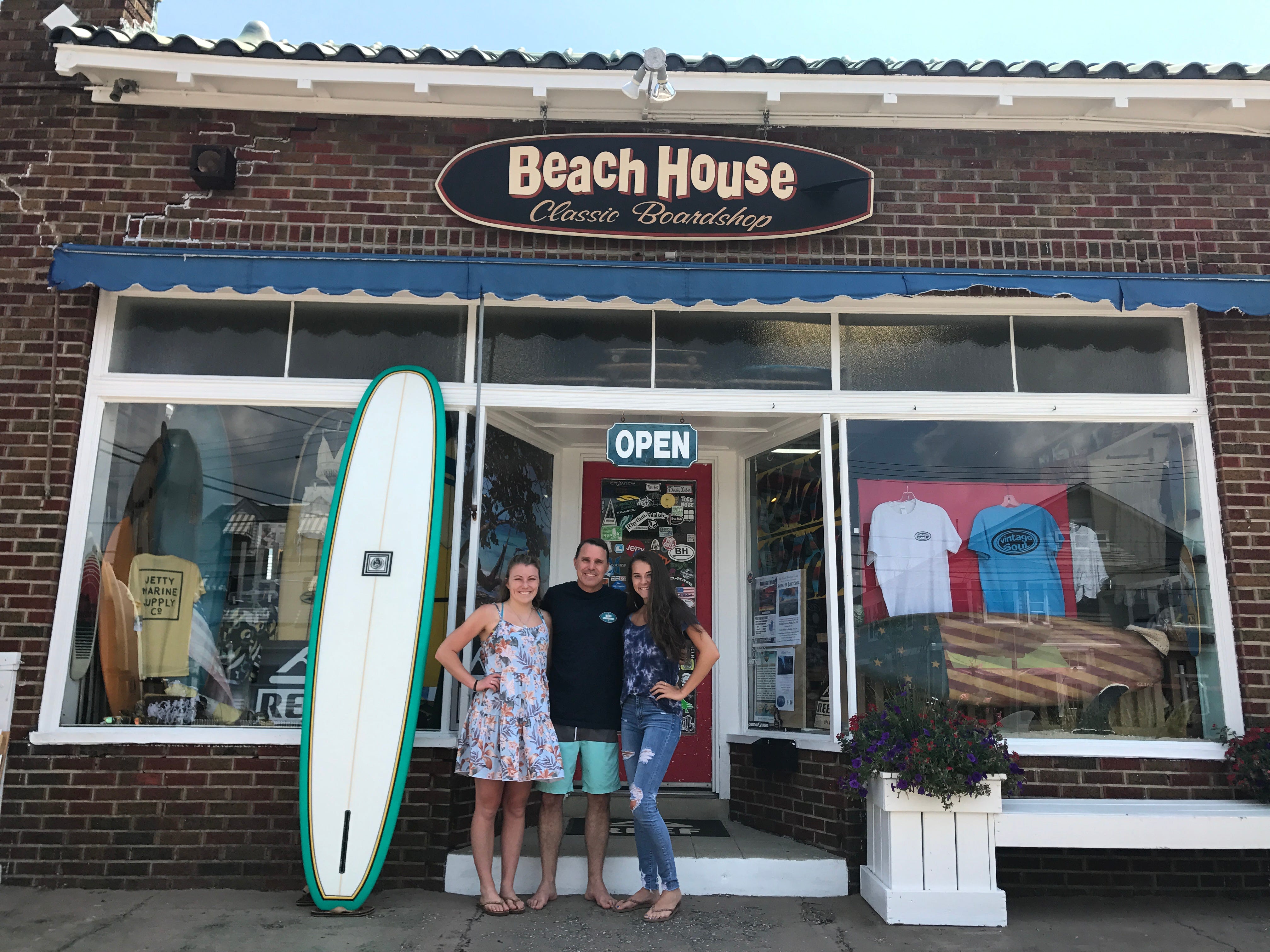 surf warehouse outlet